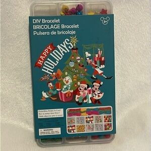 Disney Happy Holidays DIY Bracelet Craft Kit New